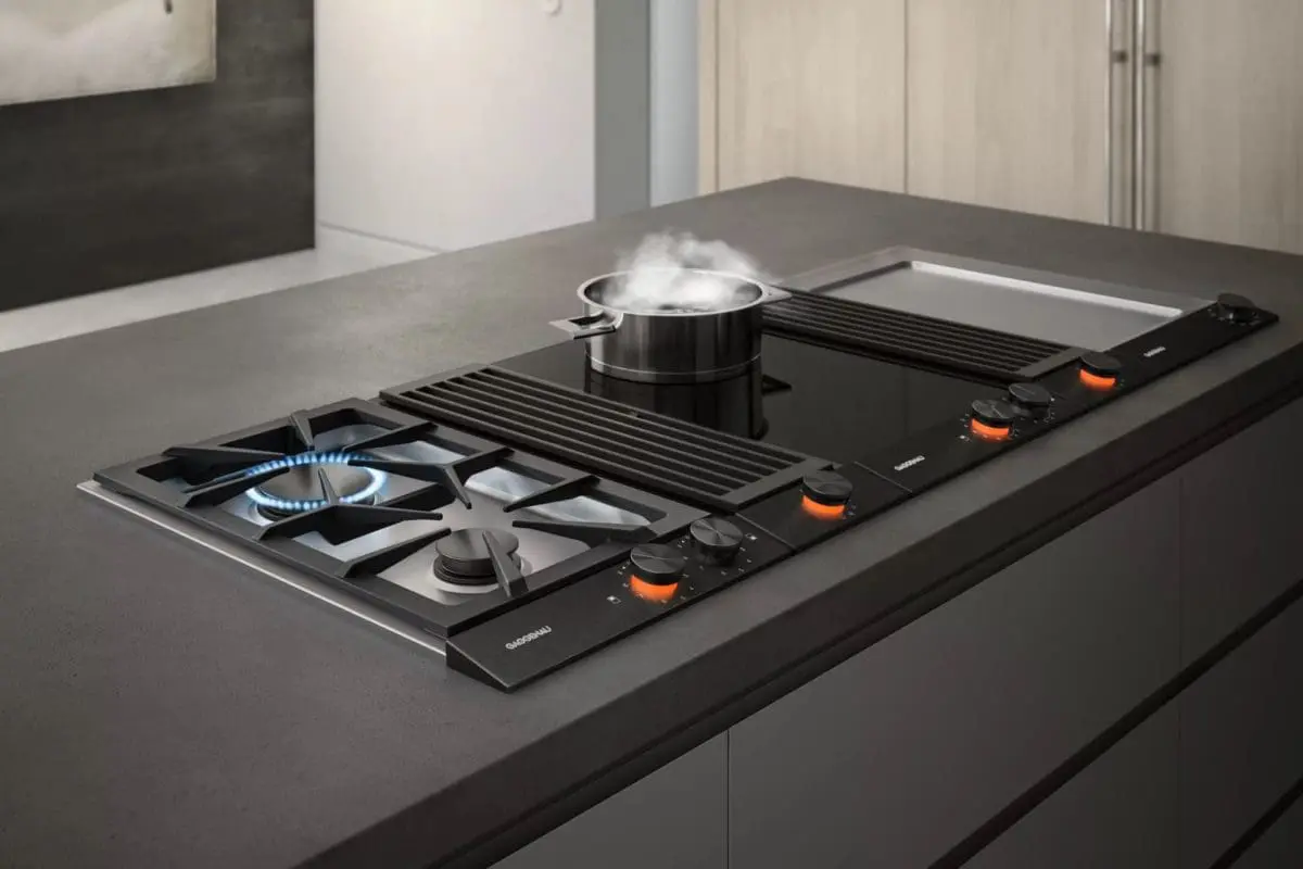 Модульная газовая варочная панель Gaggenau Vario с пламенем и грилем